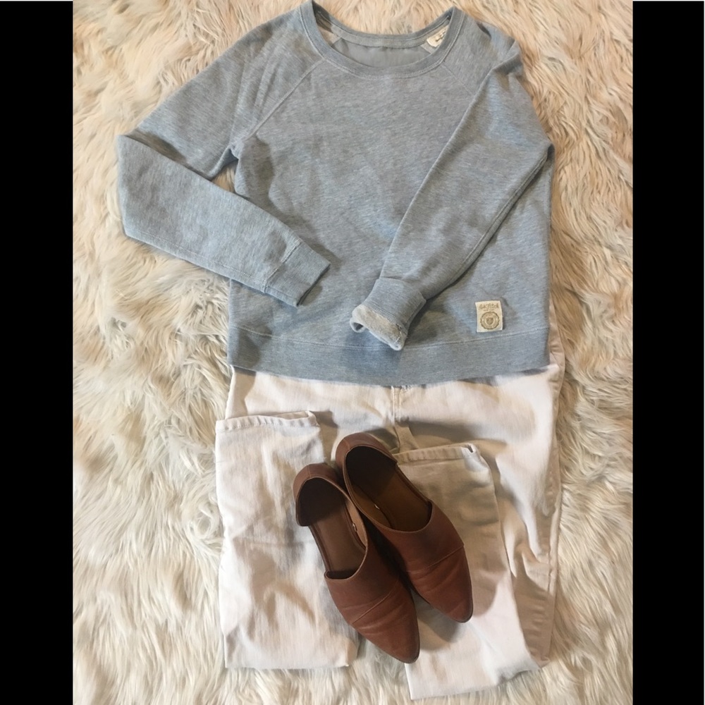 Pull Over Sweatshirt Top 🍂